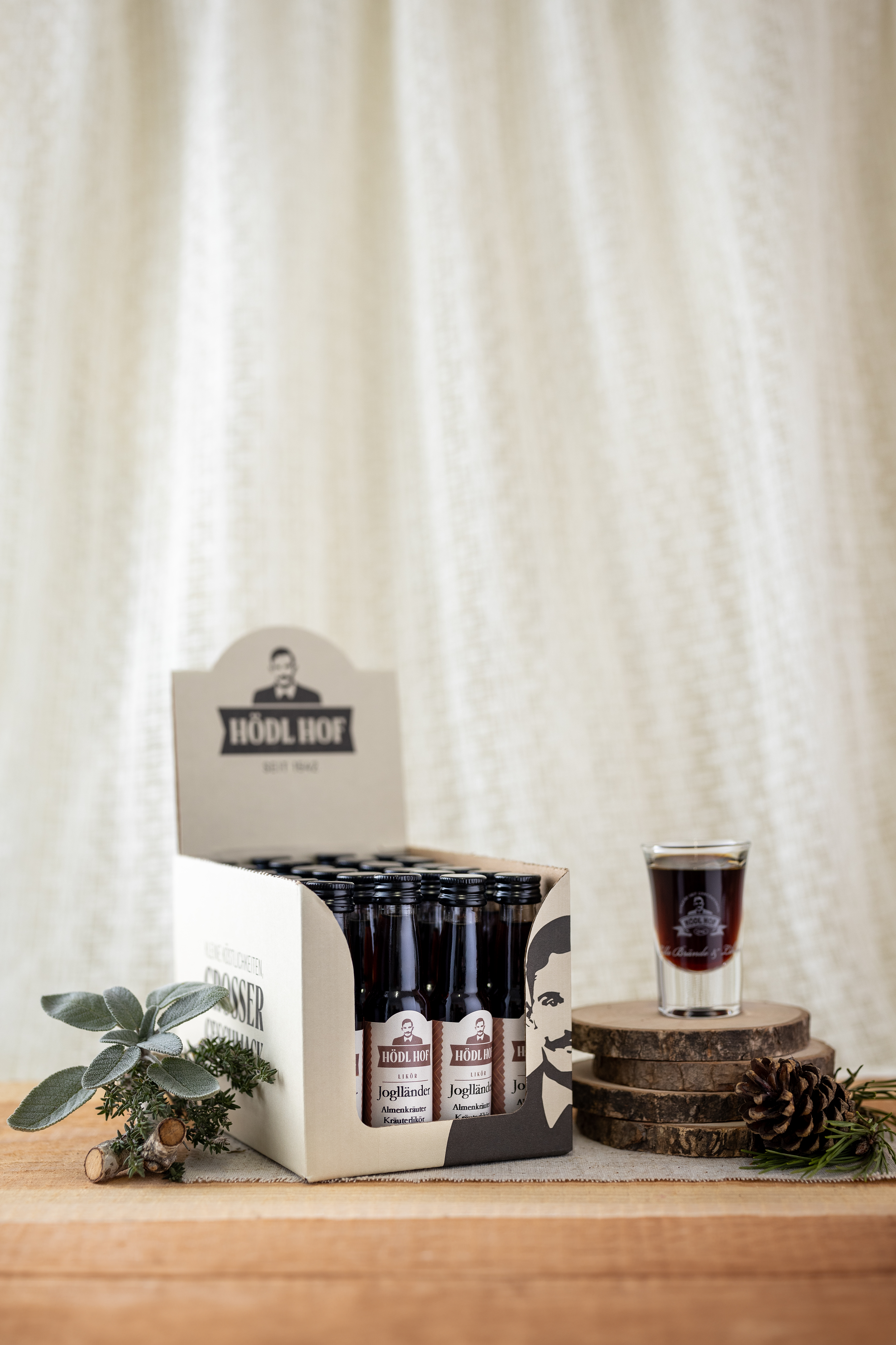 Hödl Hof Joglländer  Kräuter-Likör | Vol. 25% | 24x0,02l Mini Box